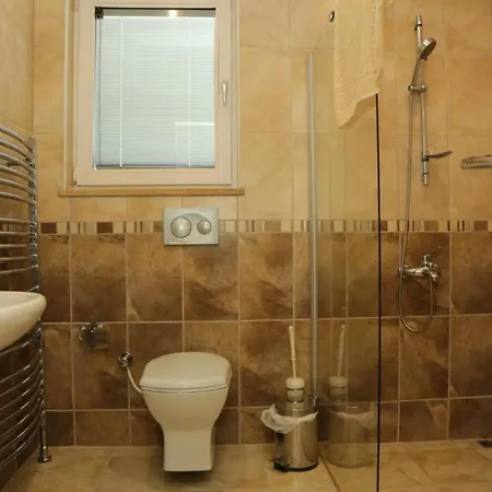 Fireplace - Bbq - Sleeps 10 - Parking - Pool Vila Mugla